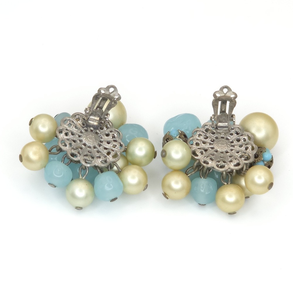 VTG DeMario NY Clip On Cha Cha Earrings Blue Glass Beads Filigree Silver Tone - Picture 7 of 13